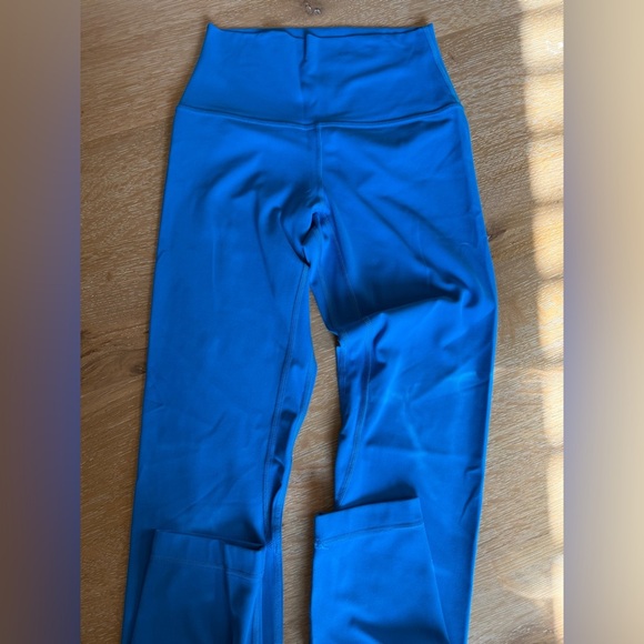 Lululemon Athletica Vibrant Blue Activewear - Picture 4 of 4